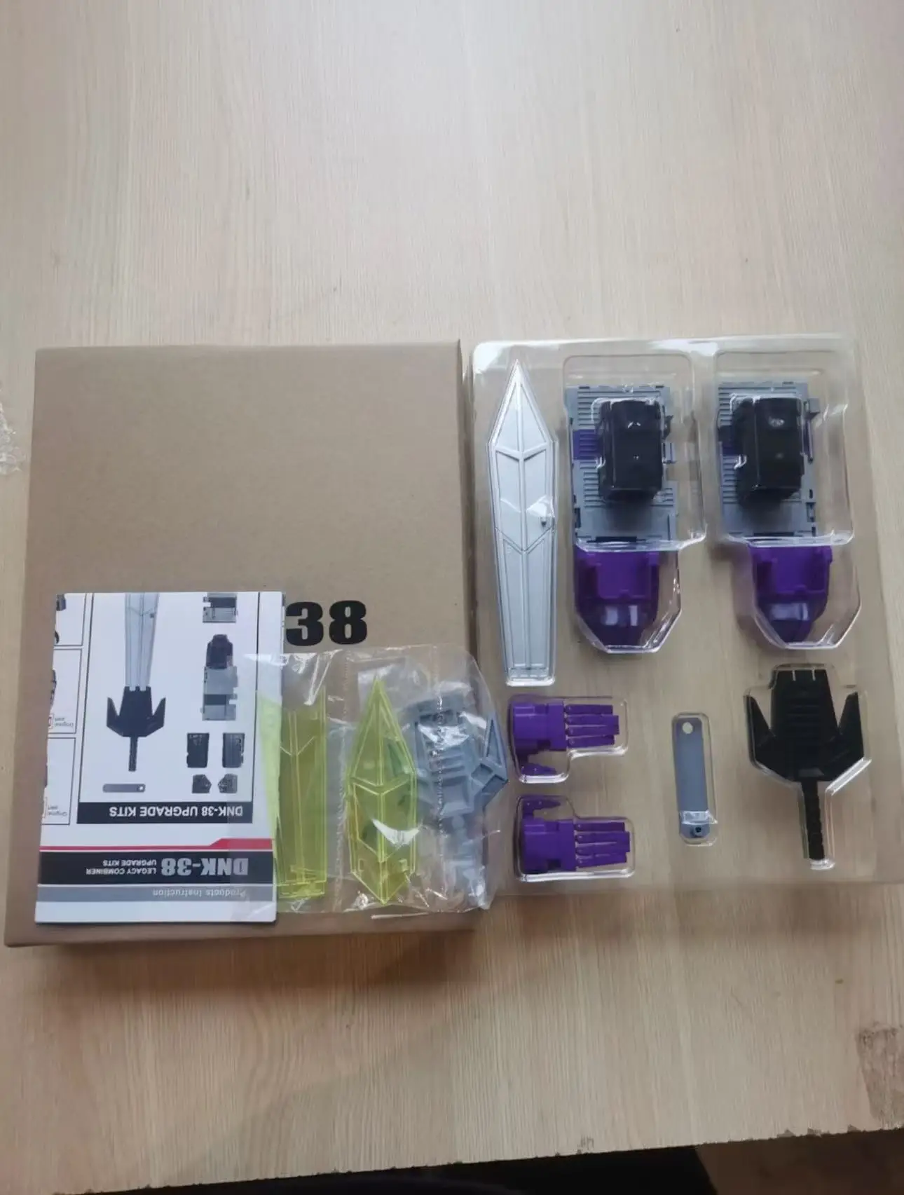 

[IN STOCK] NEW DNK-38 Big Sword Upgrade Kit for LEGACY Motormaster Menasor Figure Accessories