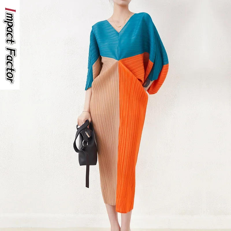 

Miyake Pleated Long Dress 2024 Spring and Autumn Season New Temperament Large V-neck Fashion Slim Bat Sleeve Dress for Women