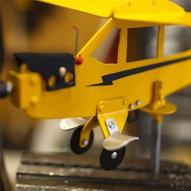 Thingguzjbs Piper J3 Cub Airplane Weathervane، طاحونة هوائية معدنية فريدة وسحرية ثلاثية الأبعاد منحوتة رياح خارجية