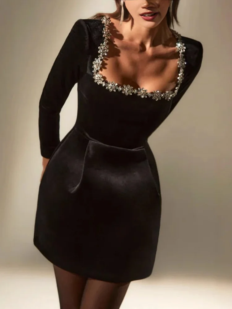 

Три сестры, новые поступления, весенне-осеннее модное свежее милое однотонное платье для отдыха и поездок на работу с длинными рукавами и квадратным вырезом