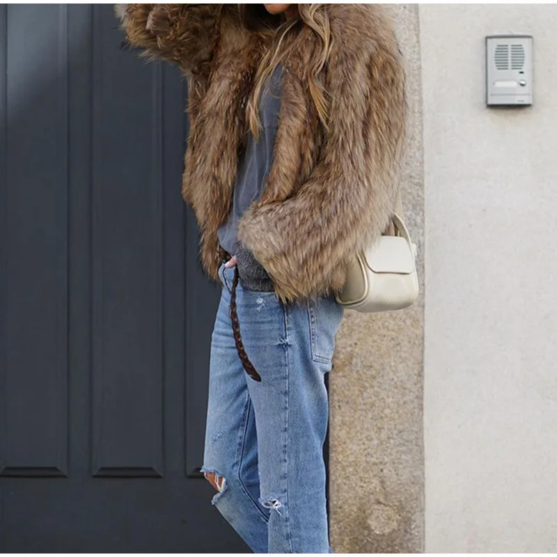 

2025 Autumn and Winter Fashion Elegant Women's Commuter Faux Fur Cardigan Coat
