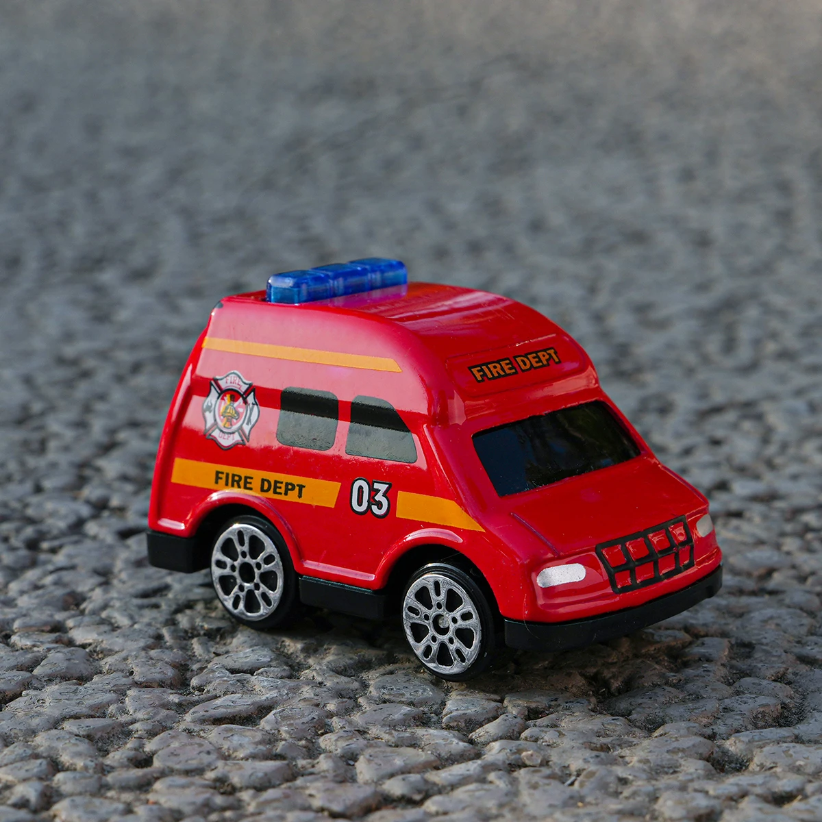 Ensemble de modèles de camion de pompier Mini Version Q, ornement de véhicule en alliage à rebond classique, jouet créatif d'anniversaire pour enfants, cadeau