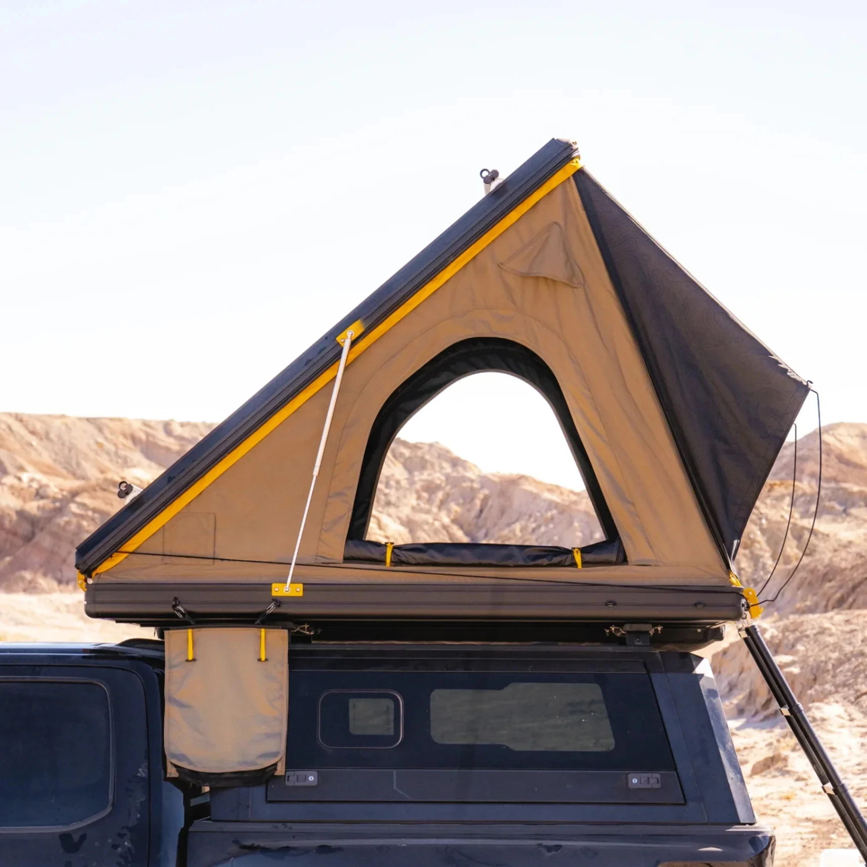 Black Pop-Up Outdoor Camping Hardtop Roof Top Tent Oxford Fabric for Summer Season ABS Aluminum on Sale