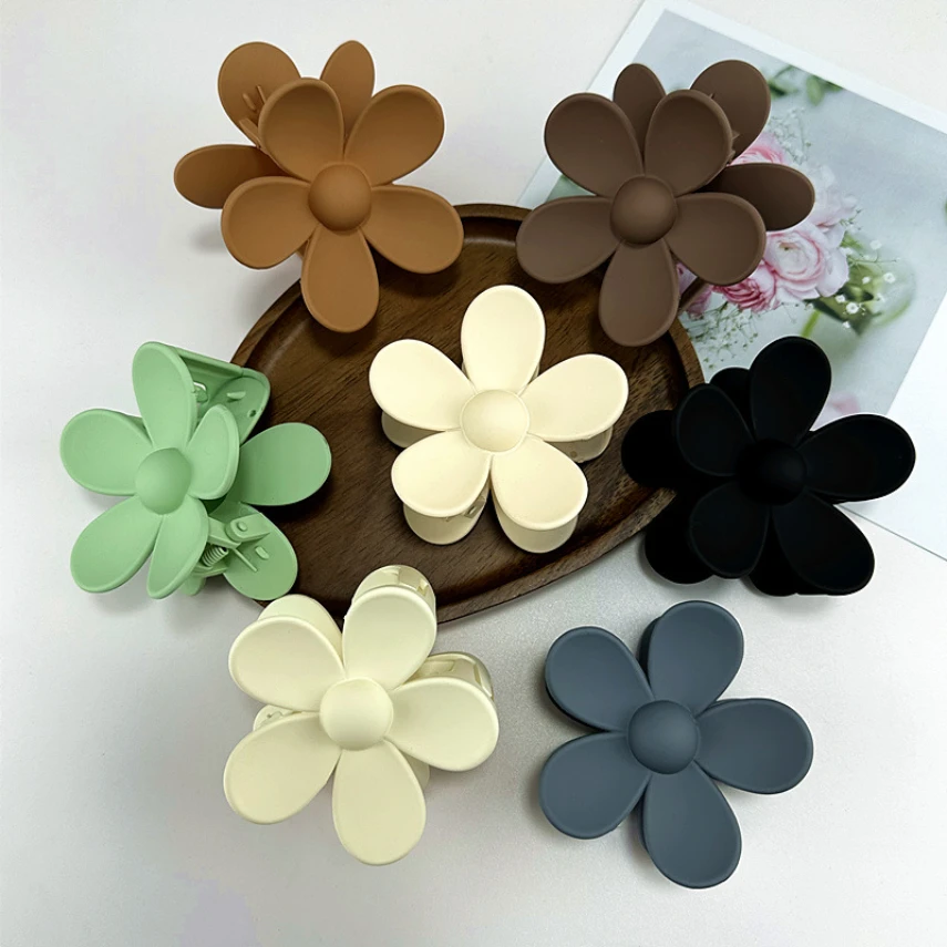 

Fashion Flower Claw Clip Women Girls Sweet Large Hair Claw Clamps Hair Clip Crab Barrette Headband Clips Winter Hair Accessories