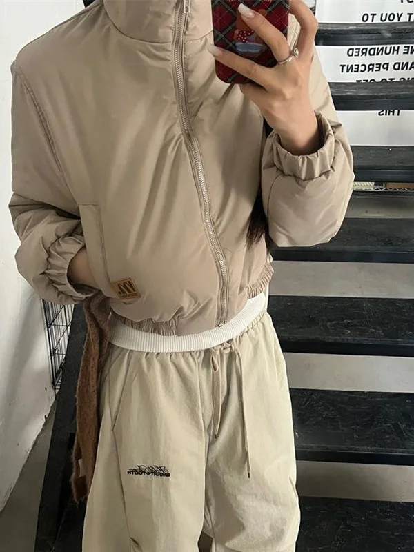 

Зимняя женская утепленная хлопковая куртка 2025 года в американском ретро-стиле с воротником-стойкой, модная и универсальная