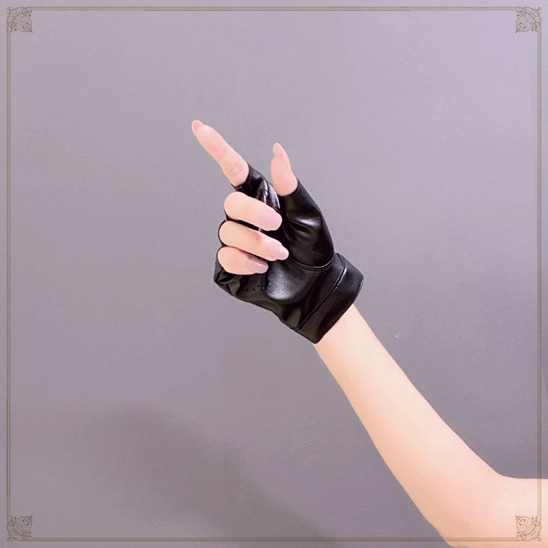 Hot Girls Street Fashion Hip-Hop Rock Love Hollow Out Rivets Black Leather Gloves Women Goth Lolita Motorcycle Fingerless Gloves