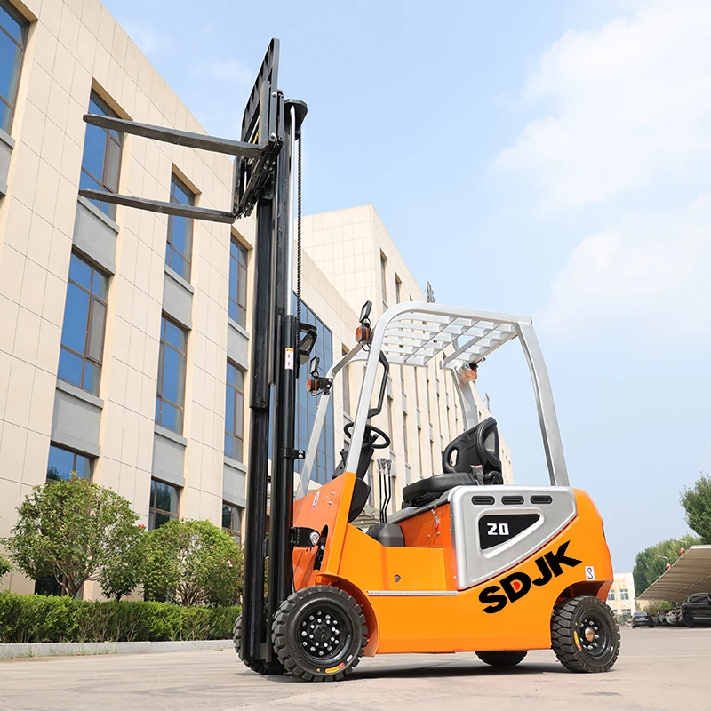 2,5 ton elektrische vorkheftruck kan worden aangepast voor boerderijhuishoudelijke vorkheftruck, energiebesparende en brandstofbesparende gebalanceerde vorkheftruck