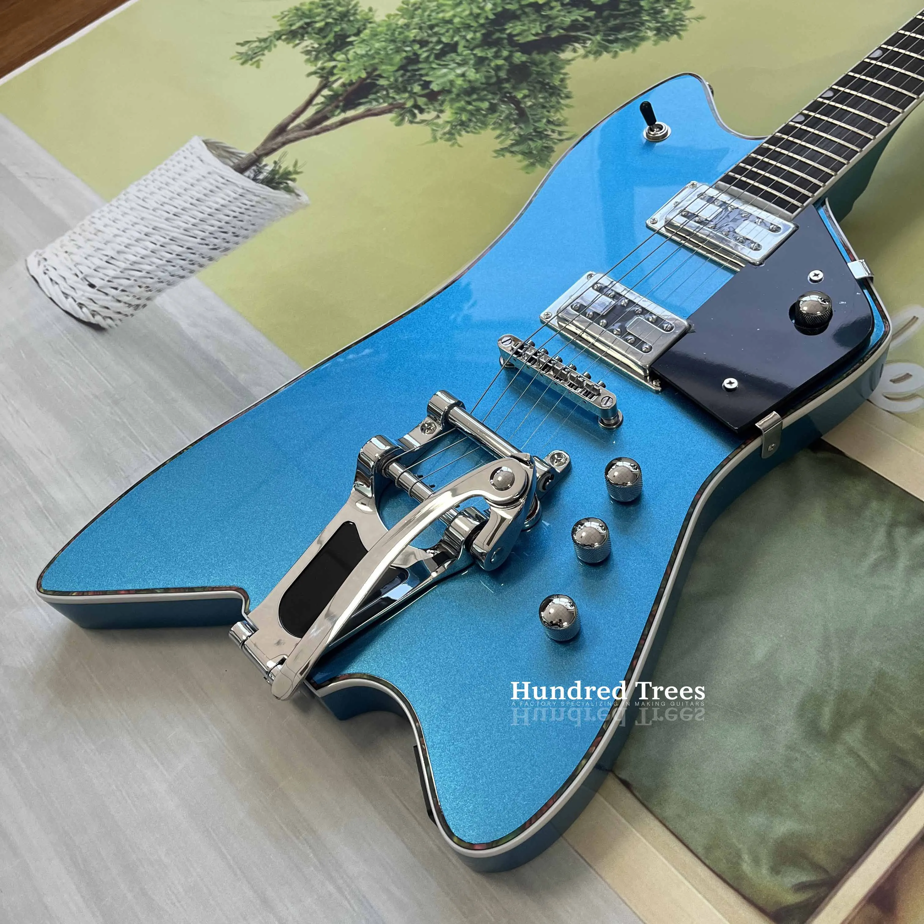 Blue Billy-Bo Jupit…