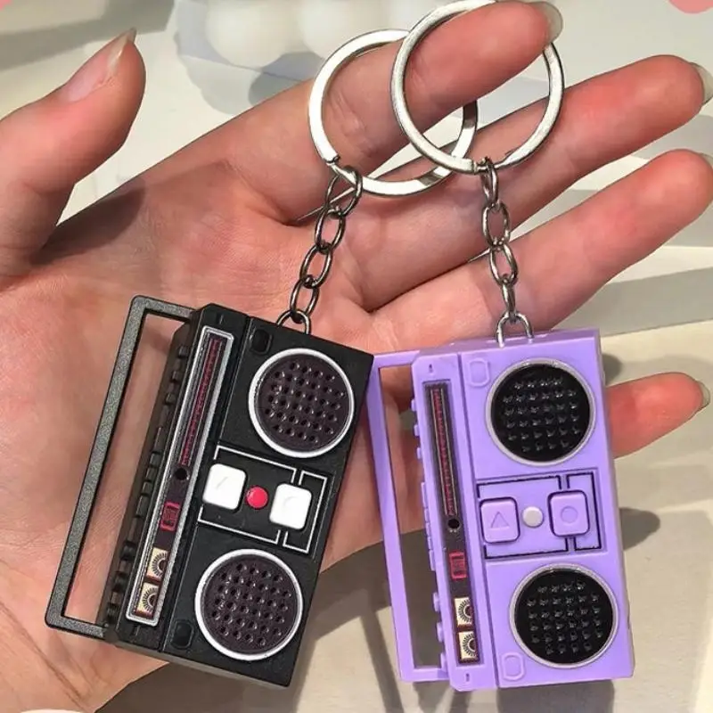Mini Voice Message Recorder for Couples Retro Tape Recorder Keychain Recording Keepsake Anniversary Gift for Him/Her