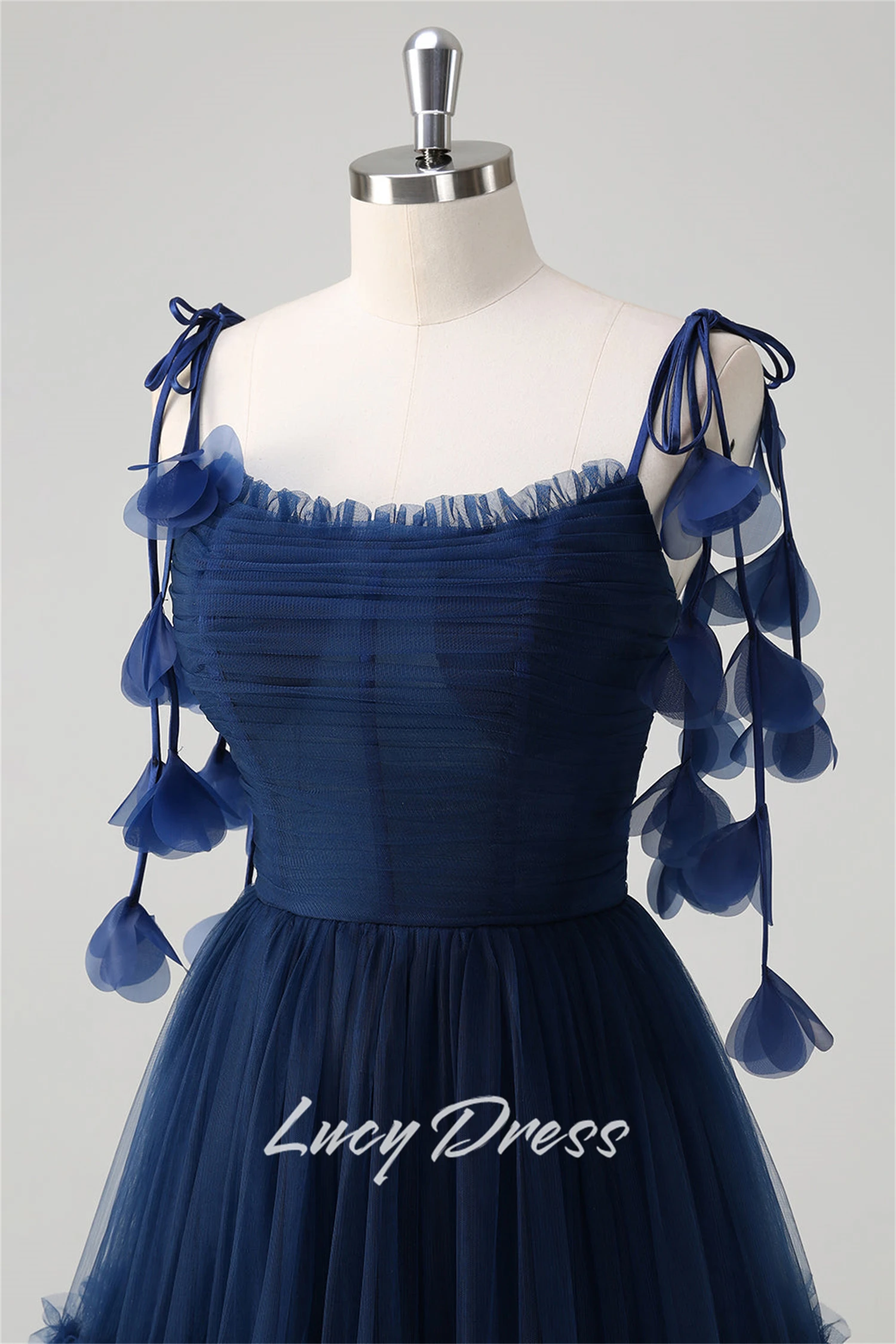 Lucy Aangepaste avondjurk Elegante bruiloftsjurken Galajurken Blauwe jurk Afstudeerjurk Jurken voor speciale evenementen