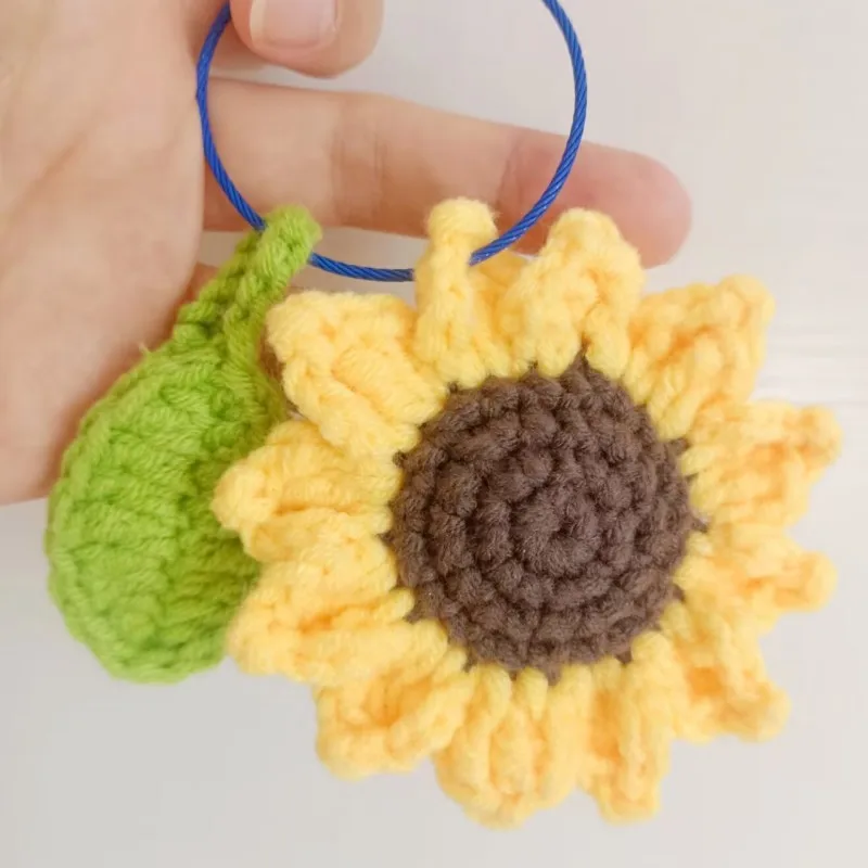 

Sunflower Yarn Crochet Bag Pendants Handmade Knitted Keychain Keyring For Women Car Key Ring Handbag Charms Jewelry Gift