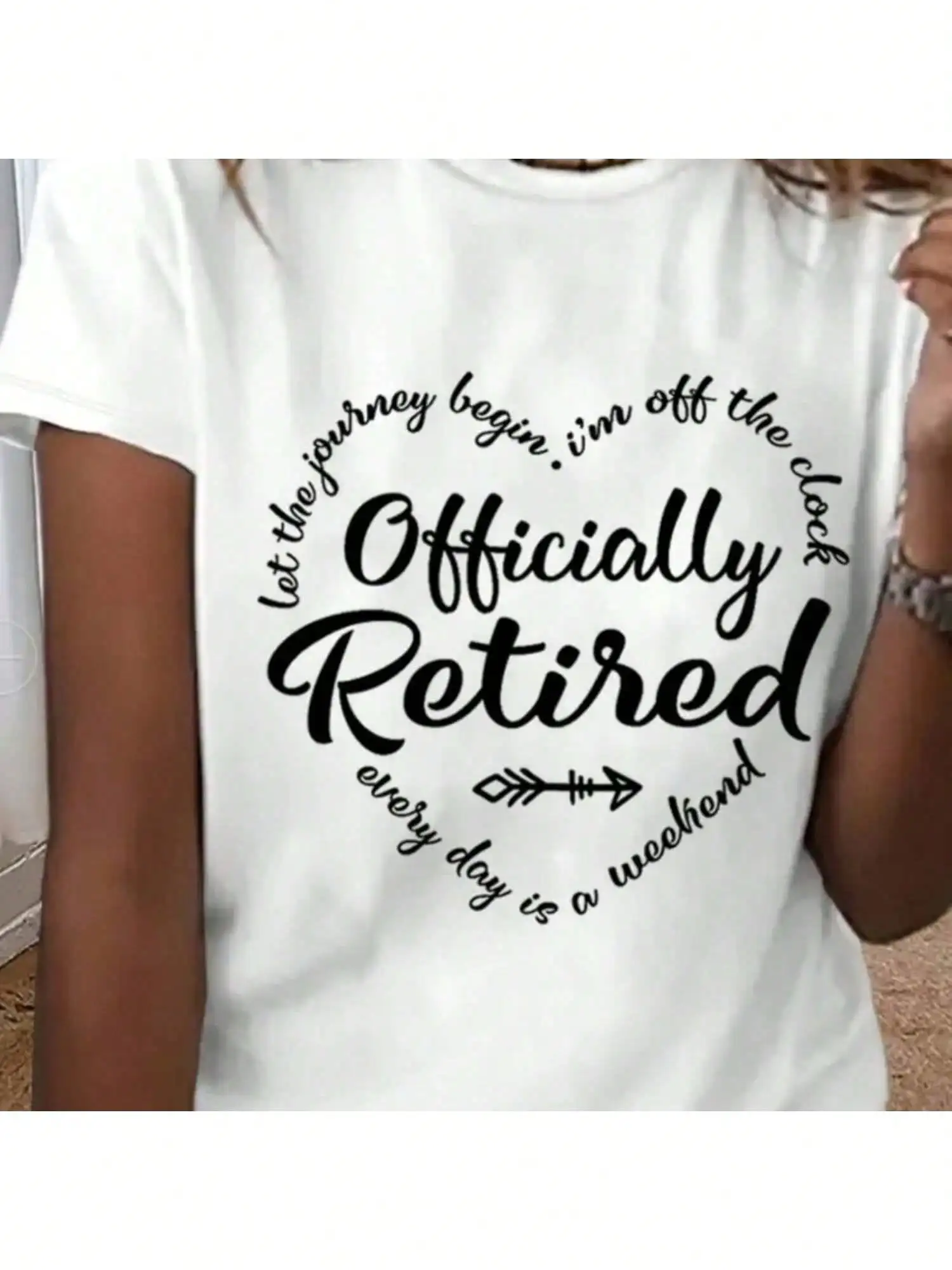 

Women's Retirement Gift Officially Retired Text Letters Simple T-Shirt