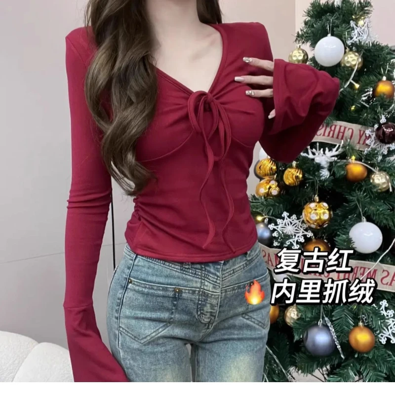 

Wrinkled Lace Up V-neck Long Sleeved Shirt with Inner Lining Women's New Style Flared Sleeves Waist Cinched Red Base Shirt Chic