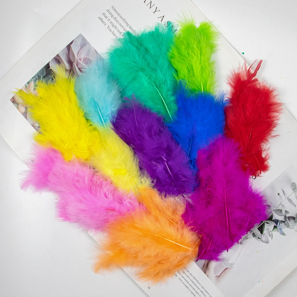 

100Pcs Colored Turkey Feathers 5-10cm Fluffy Plumes DIY Wedding Party Decoration Dream Catcher Accessories Sewing Clothes