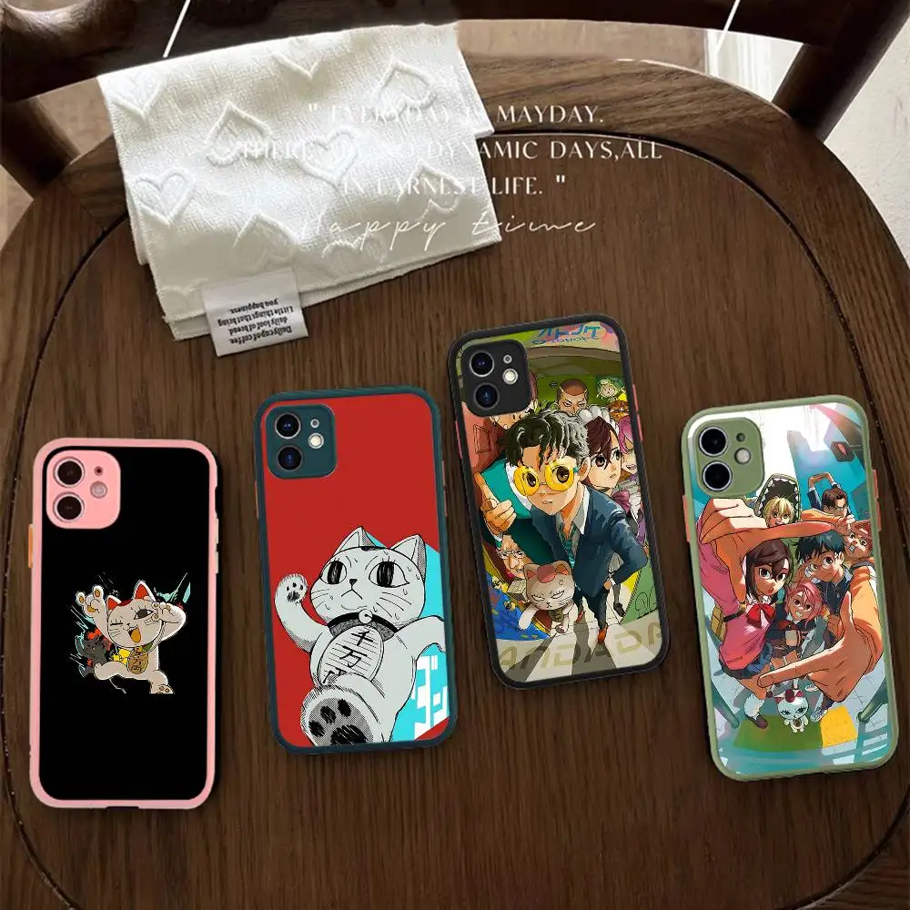 FUNNY DAN DA DAN Para iPhone 16 15 14 13 12 11 Pro Max X XS MAX Plus Funda de Teléfono Negra Translúcida