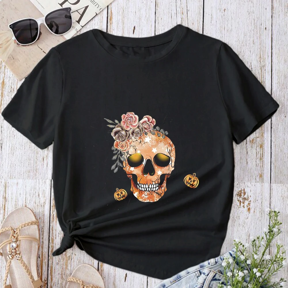 

Vintage Horror Skull Print Graphic T-shirts Summer Classic Casual O Neck Short Sleeve Fashion Harajuku Oversized Tops Tee Women