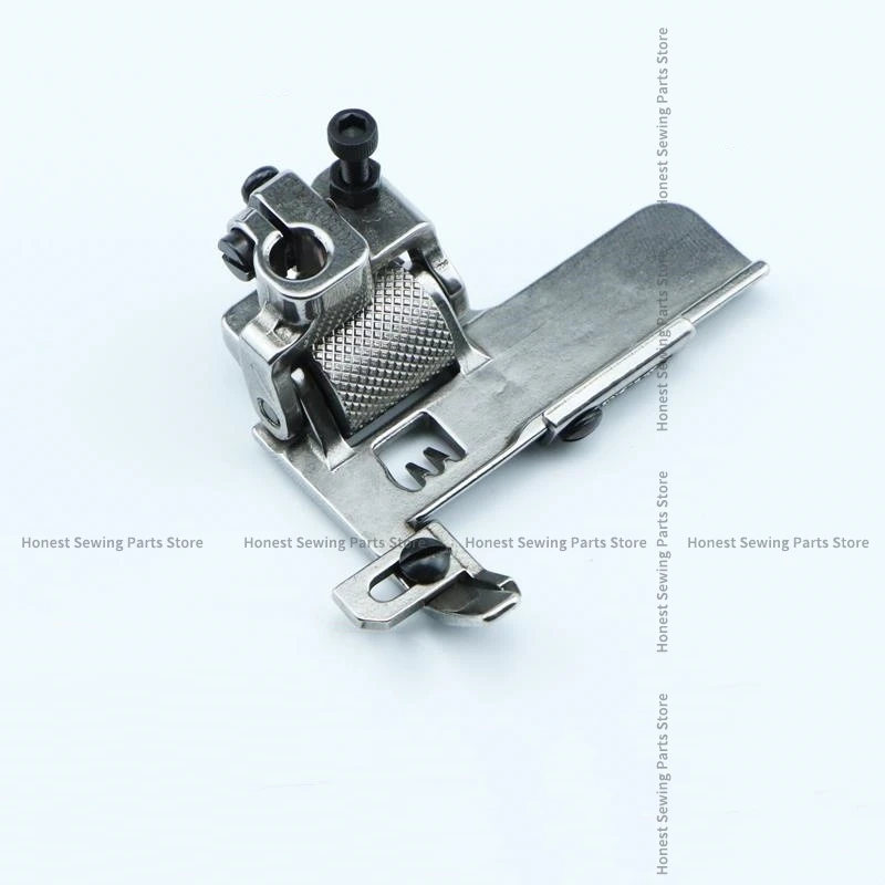 W500 Lacan Hem Cart Hemming Roller Presser Foot Three Needle Five Thread Fried Dough Twists Wheel Presser Foot