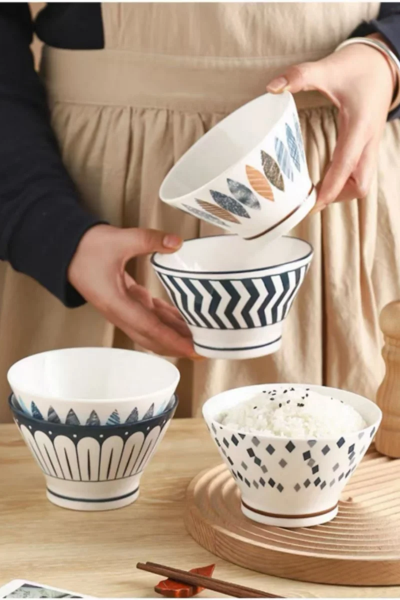 4/5 Pcs Japanese Minimalist Cone Bowls Multi-Purpose for Pasta/Soup/Salad Oven & Microwave & Dishwasher Safe