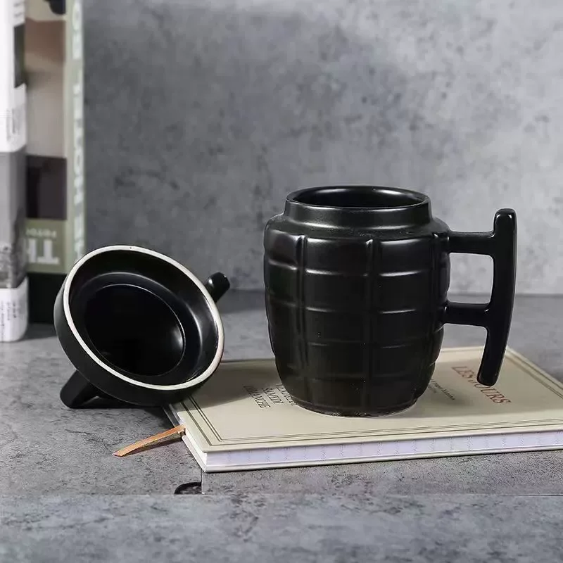 Creative Grenade Mug Funny Coffee Cup Shaped Ceramic Cup with Lid Modeling Cup Living Room Home Decoration Coffee Mug - Image 4