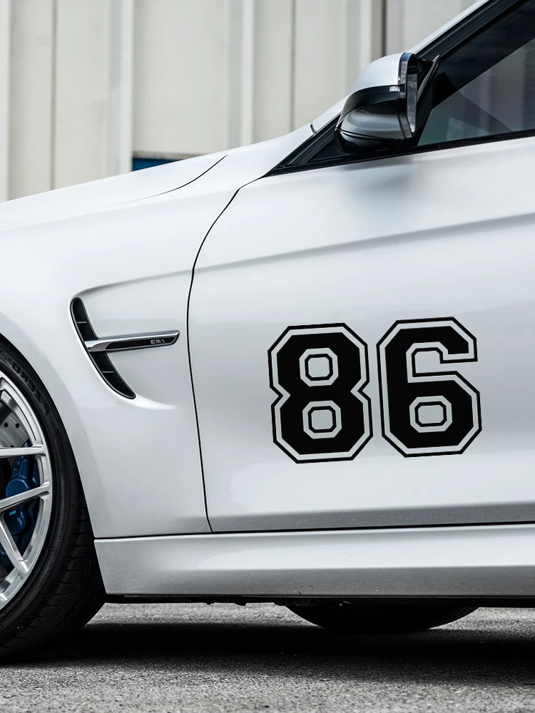 

Персонализированный и стильный гоночный автомобиль No. 86, забавные автомобильные водонепроницаемые виниловые наклейки на заднее бампер и окно, настраиваемые