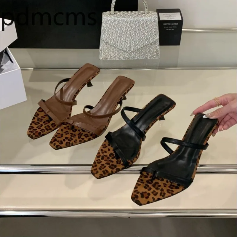 Zapatos de mujer, sandalias de tacón alto con estampado de leopardo, elegantes zapatos de vestir para mujer, tacones altos de moda, zapatos de mujer.