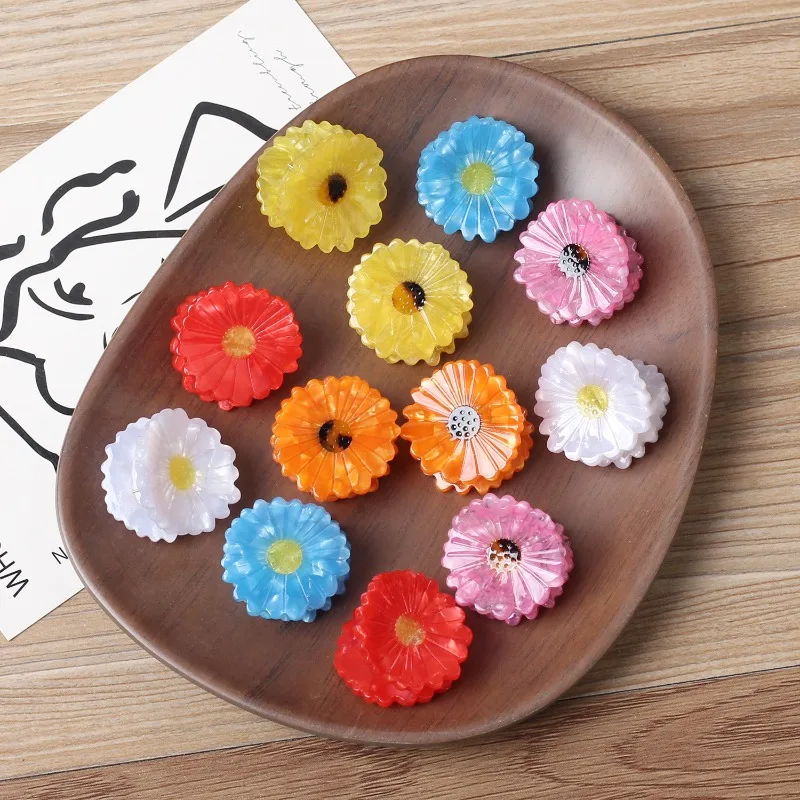 6 Flower Claw Hair Clips. Unique and casual summer family style. Acetate, handmade. High - quality. Fashion - trendy.