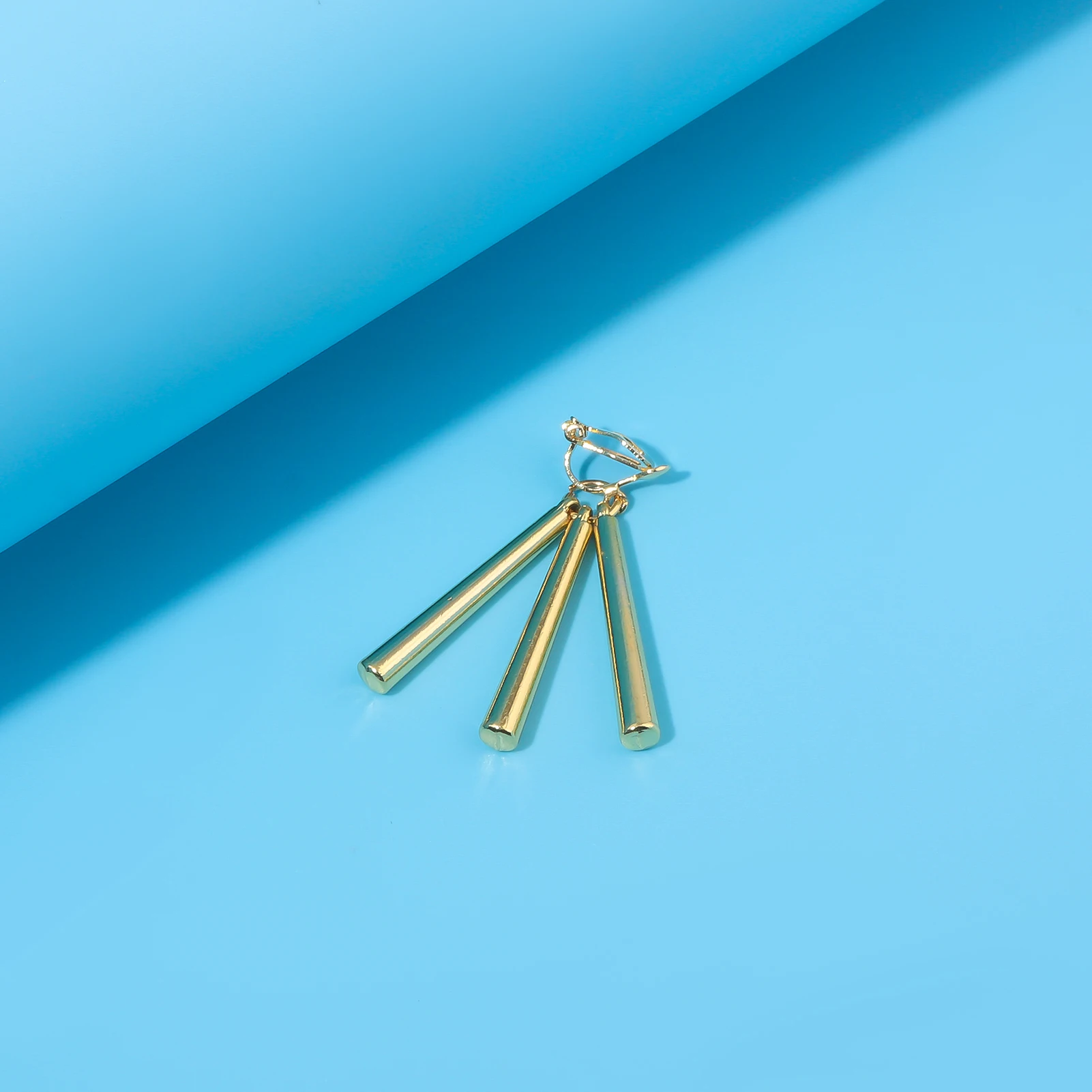 أنيمي القراصنة أقراط سورون زورو يقطر الذكور الأقراط كليب المغناطيس القرط المعدني كليب على قطرة لا ثقب المجوهرات هدية