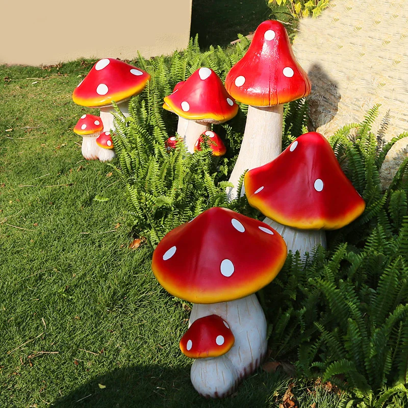 Garden ornaments Garden outdoor gardening Mori wedding fiberglass simulation mushroom sculpture Lawn plant ornaments