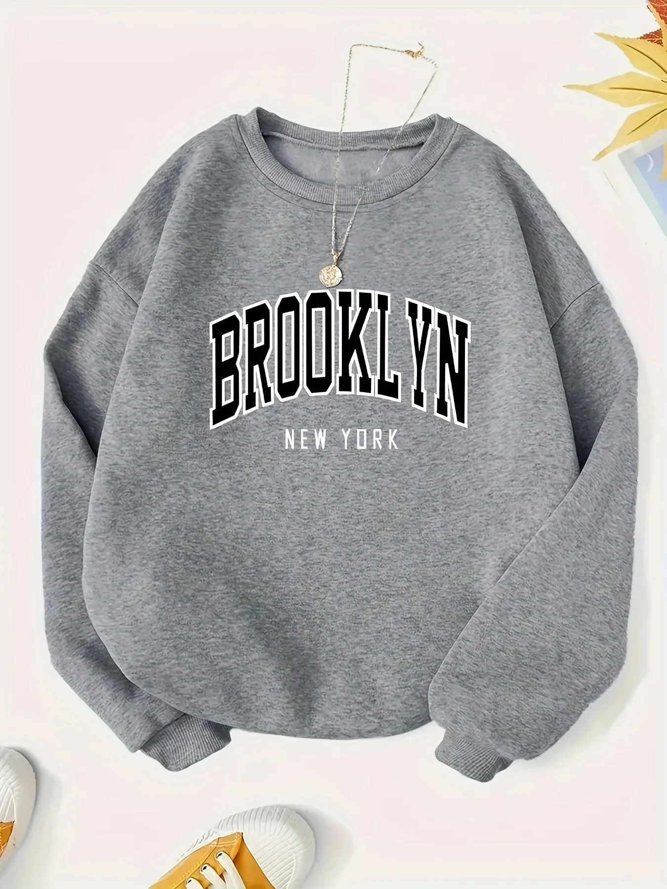 2026 Women's Casual BROOKLYN Print Pullover Sweatshirt Long Sleeve Round Neck Regular Fit for Autumn Winter Women Clothing