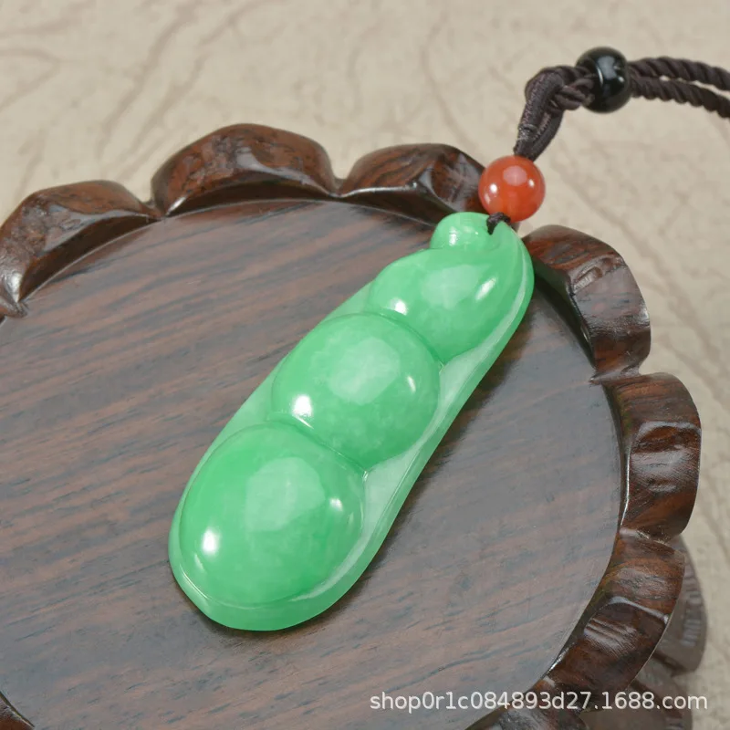 Myanmar Sun Sauteed Green Beans Men's and Women's Bean-Shaped Fu Dou Jade Pendant Hanging Ornament Dr