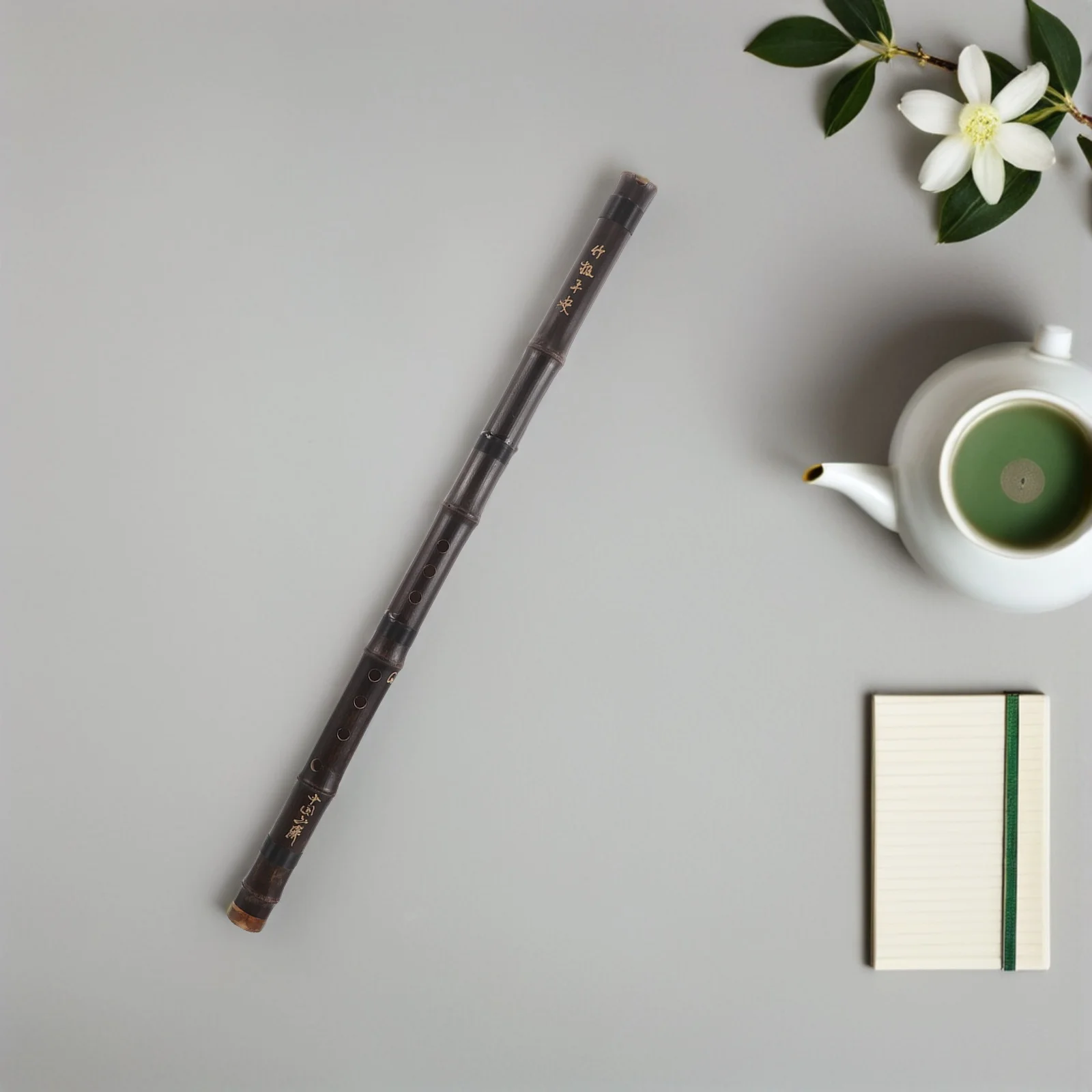 

Vertical Bamboo Flute Traditional Chinese Dizi 8-Hole Handmade Precision Smooth Surface Beginner Performance Woodwind