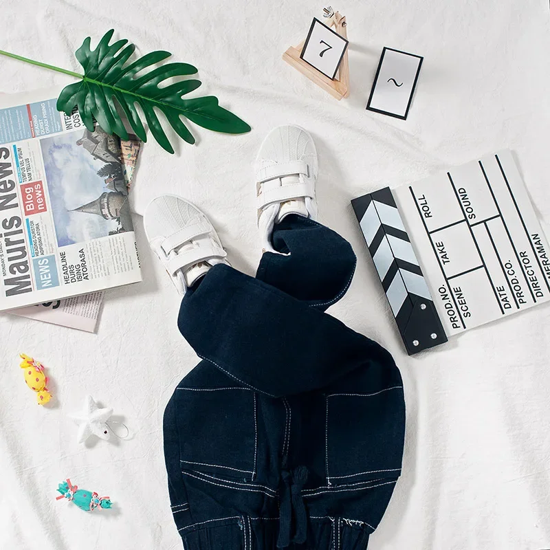 2 In 1 Ins Style Newspaper Fallow Photography Props Clothes Handbag Hat Footwear Photograph Shoot Background