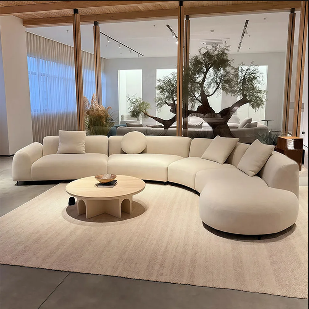 Conjunto de sofá curvo de terciopelo minimalista Beige, cabina de anomalia en forma de S de múltiples asientos para sala de estar o sala de exposiciones de tela