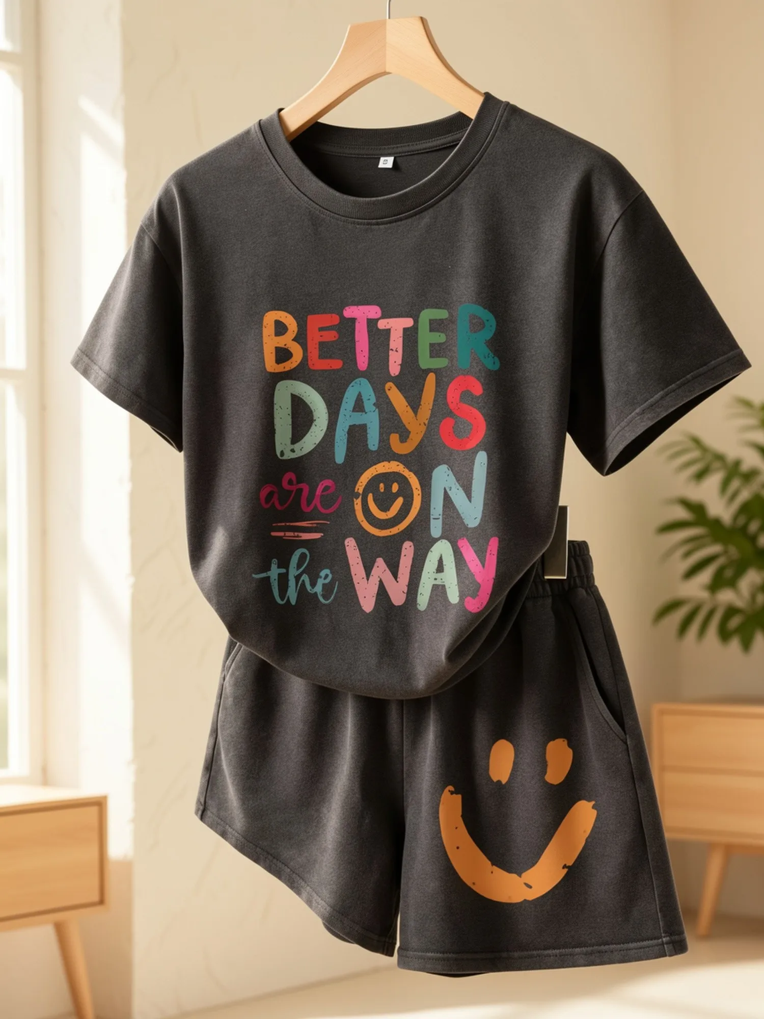 2026 Summer Best-selling Fashion Casual Sports Comfortable 3D Letter Pattern Printed Women's Short Sleeve Shorts Set