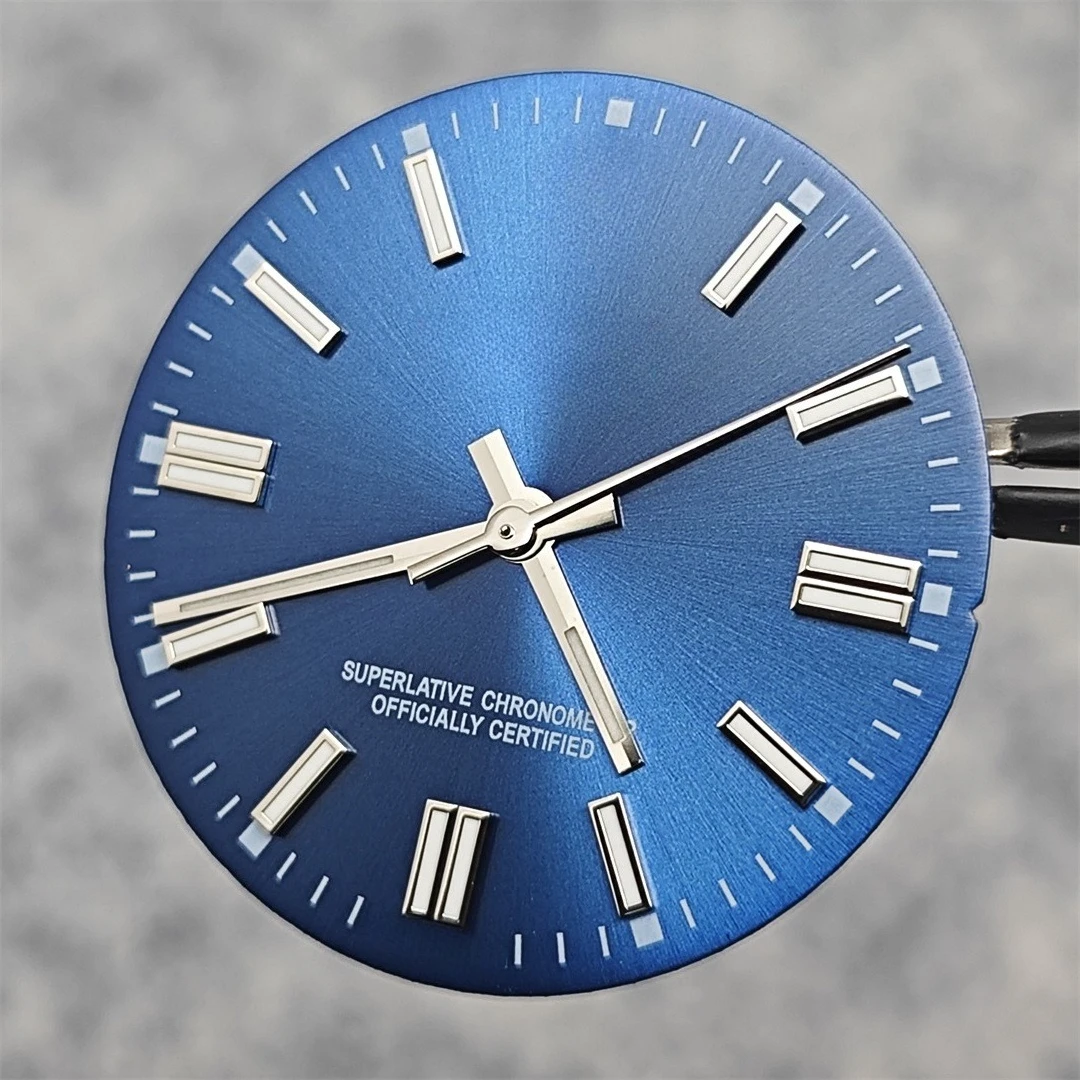 28.5 مللي متر ساعة R الطلب مجموعة الجليد الأزرق BGW9 مضيئة دون تاريخ ساعة وجوه تعديل 134300 المحار الهاتفي لحركة 2813 2824 2836 #3