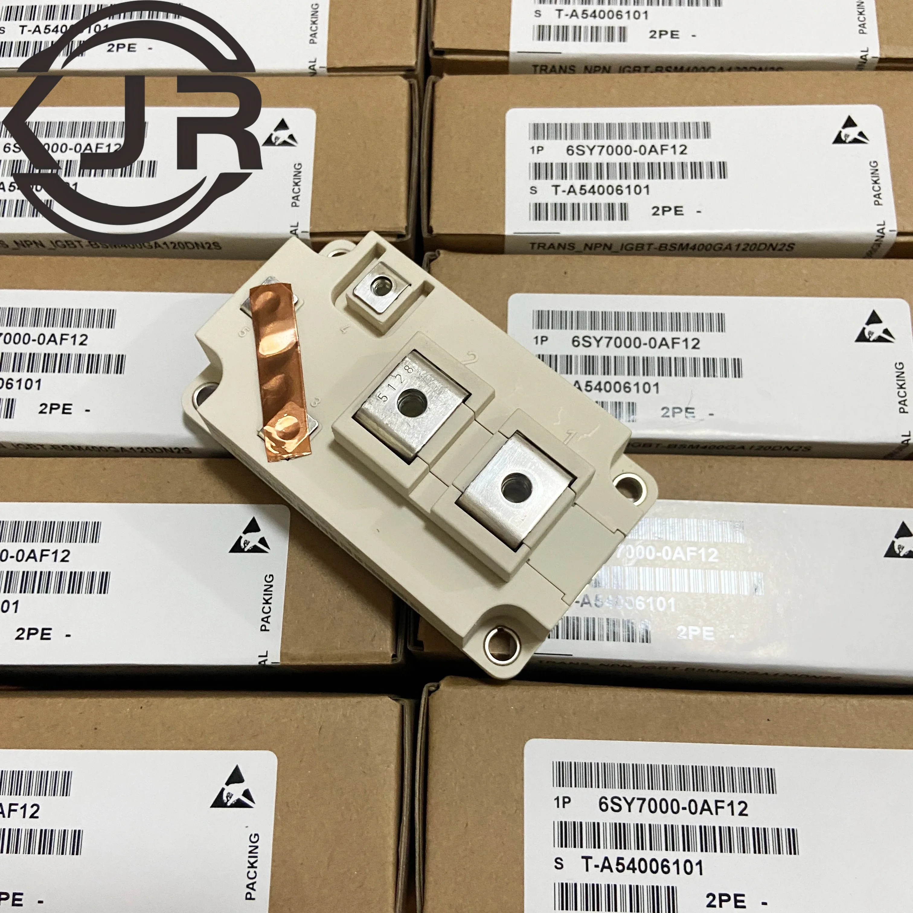 

6SY7000-0AF12 IGBT MODULE BSM400GA170DN2 400GA120DN2S 400GA170DLS BSM400GA120DN2S_E3256 BSM400GA120DN2C BSM400GA120DN2FS_E3256