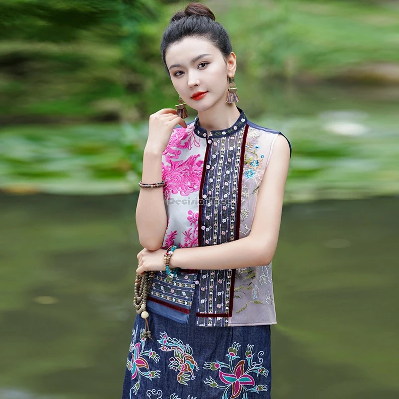 

2024 new chinese national style yarn vest standing collar sleeveless splicing design women fashion retro jacket short top t001