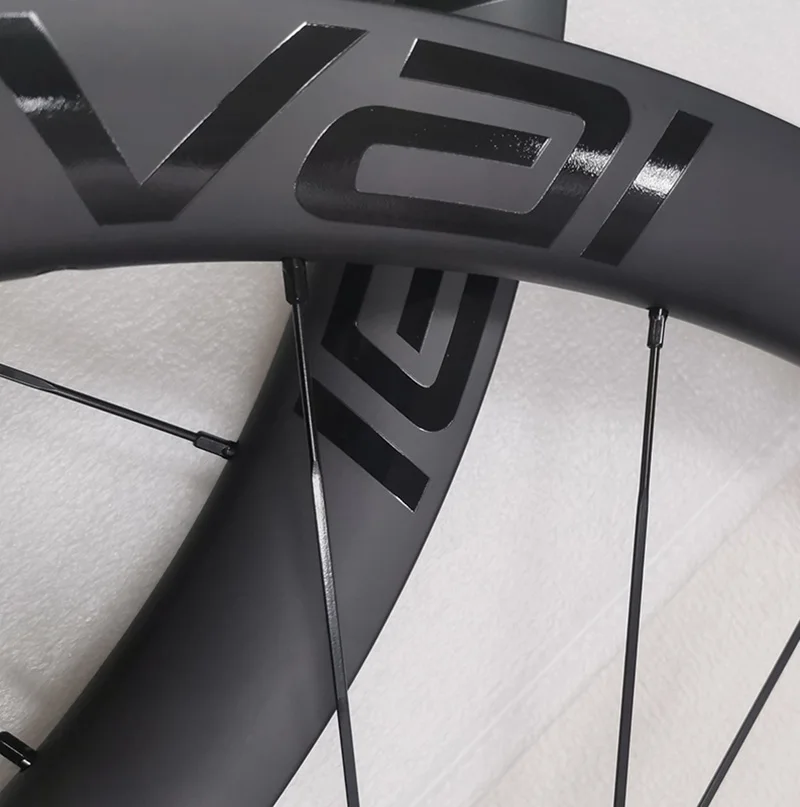 700C Carbon Rennrad Disc Tubeless Räder 45/50mm Ratsche 54T Keramik Nabe Custom Aufkleber Disc Fahrrad laufradsatz Center Lock