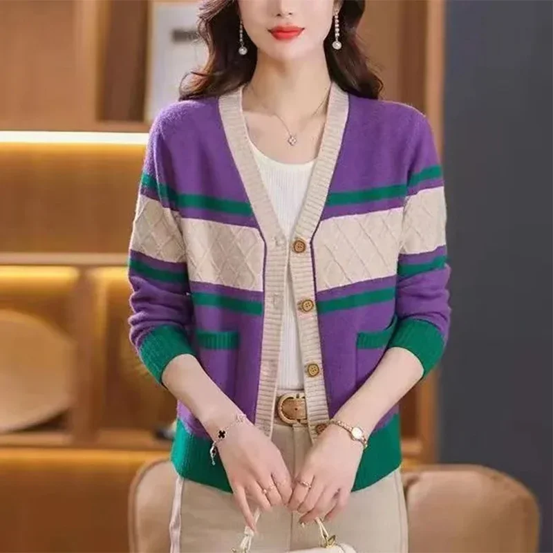 Women Clothes V-neck Contrast Style Sweater Spring Autumn Knitted Button Cardigan Fashion Thick Sheep Wool Knitwear