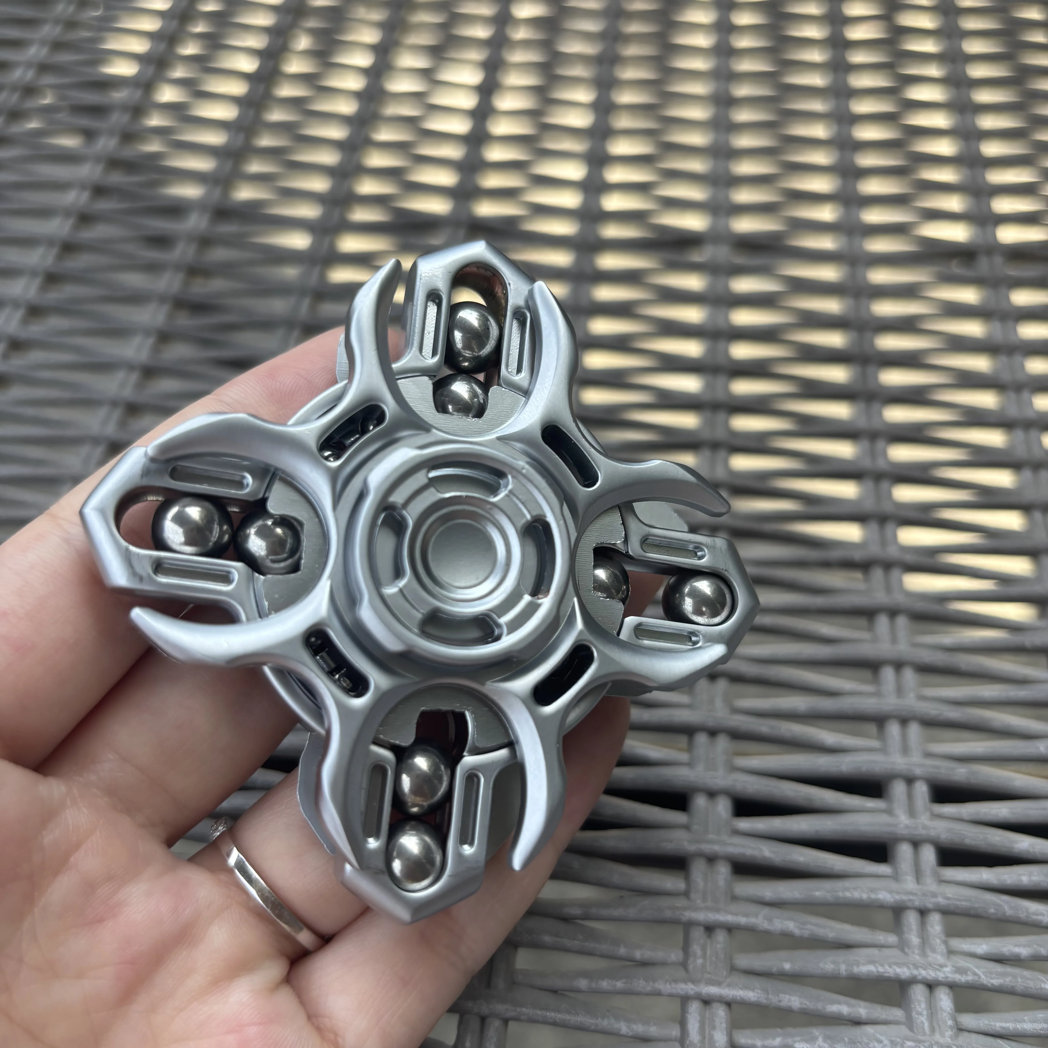 Fidget Spinner EDC Spinner Ręczny Dwustronne Łączenie Zabawka Antystresowa ADHD Koncentracja Zabawki Fidget dla Dorosłych