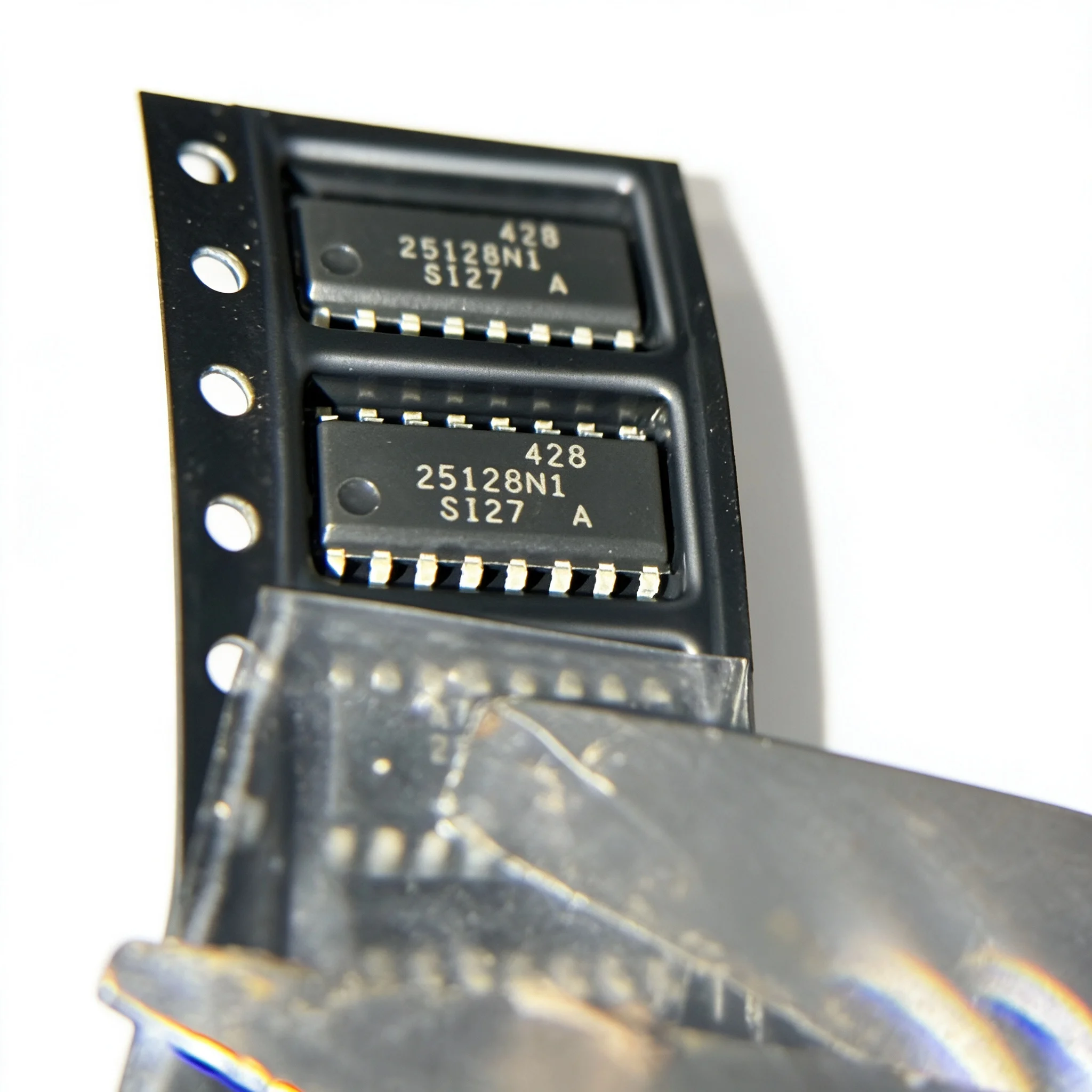 1-20PCS 25128N1 AT25128N1-10SI-2.7 IS42S32400F-6BLI IS42S32400F LGE3556C LGE3556 ADV212BBCZ-150 ADV212BBCZ