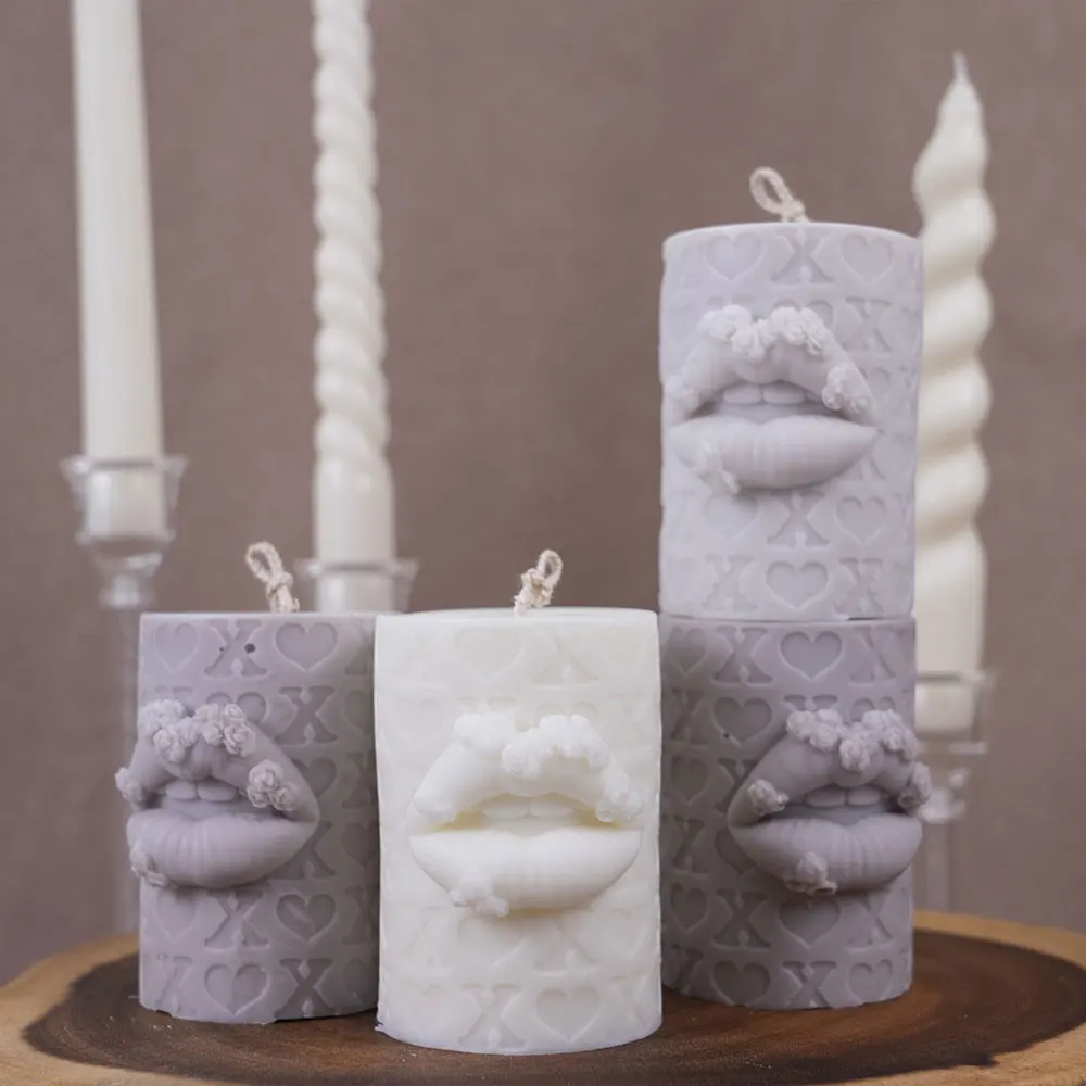 Relief Flower Lip Candle Silicone Mold Love Letter Printing Round Pillar Scent Candle Gypsum for Candlelight Decor Wedding Gifts