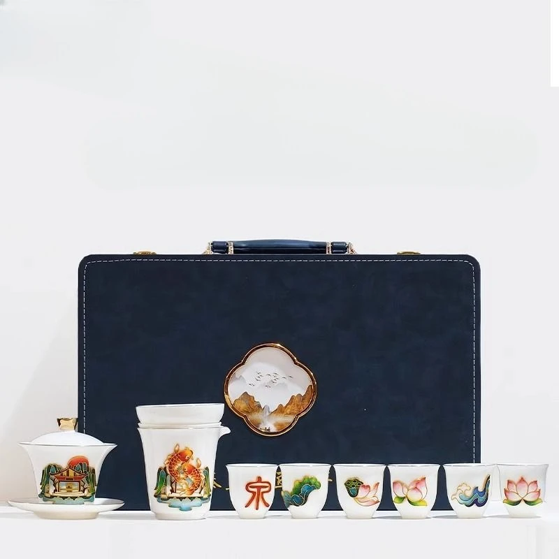 

Handicraft Gaiwan tea set sent to the leader to other places