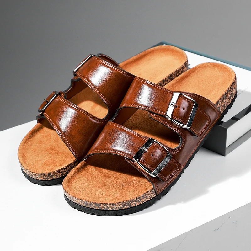 

A pair of men's simple, soft, comfortable indoor bathroom slip-resistant outdoor wear-resistant slippersHC-8812