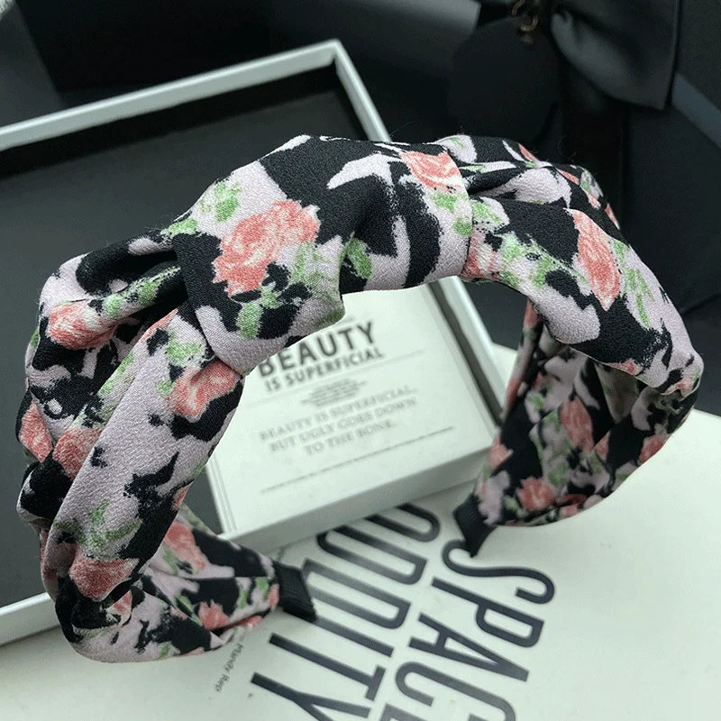 

Модная новинка 2026 года: женская широкая повязка для волос с принтом, для укладки и фиксации прически, для мытья головы