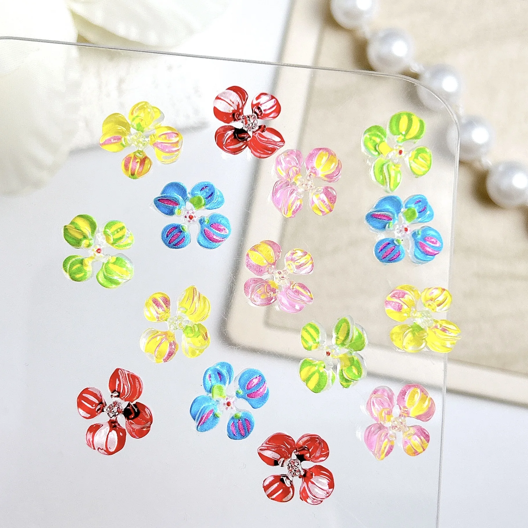 20PCS Innovative Funny Painted Blossoms Resin Nail Charms Colorful Ice Transparent Four-petal Flowers Nail Art Decorations DIY