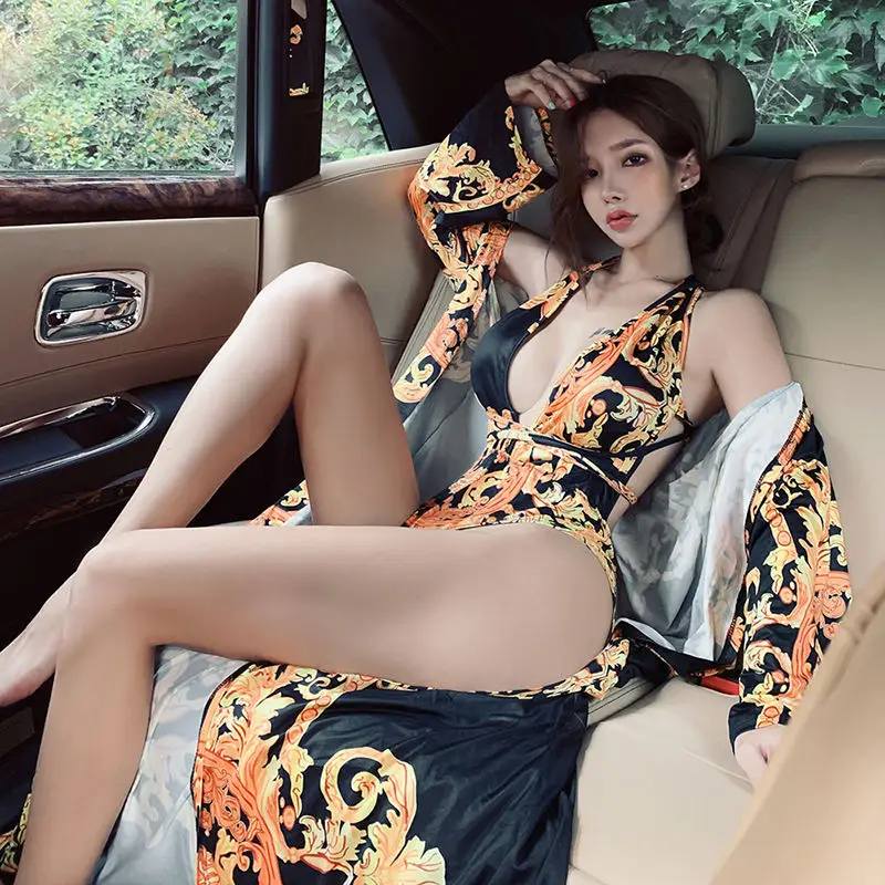 

Sexy One-Piece Bikini Swimsuit for Women Long Cover-Up Beach Vaion Polyester V-Ne Triangular Separate Swimsuit with Stee...