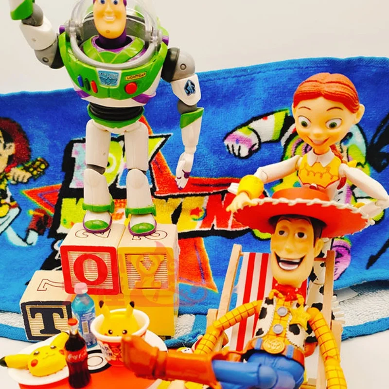Original Disney Kaiyodo Revoltech Toy Story Buzz Lightyear Woody Jessie‌ Action Figures Anime Ornament Collection Model Toy Gift