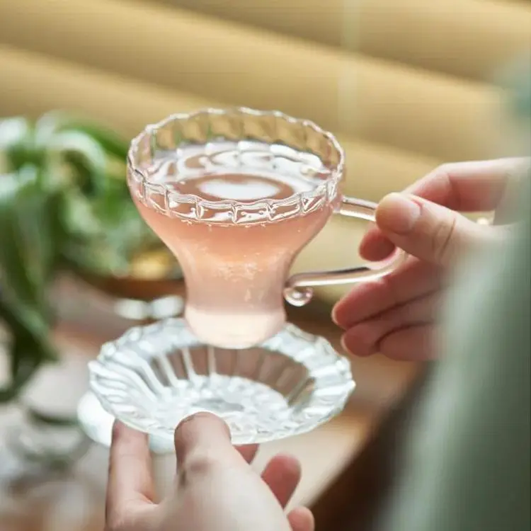 

Pink Bow Glass Mugs Plate Suits for Coffee Mug Milk Tea Cup Office Cups with Row Handle Dish Cute Cup Heat Resistant Glass