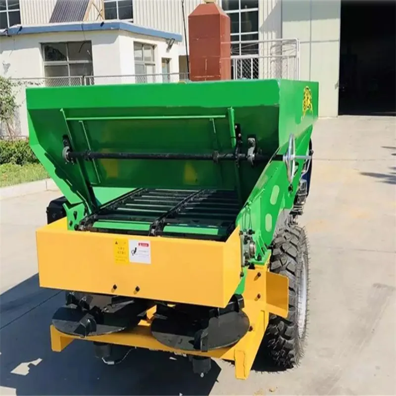 

Agricultural manure truck, organic manure truck, granular fertilizer, soil fertilizer applicator, rear spiral manure throwing